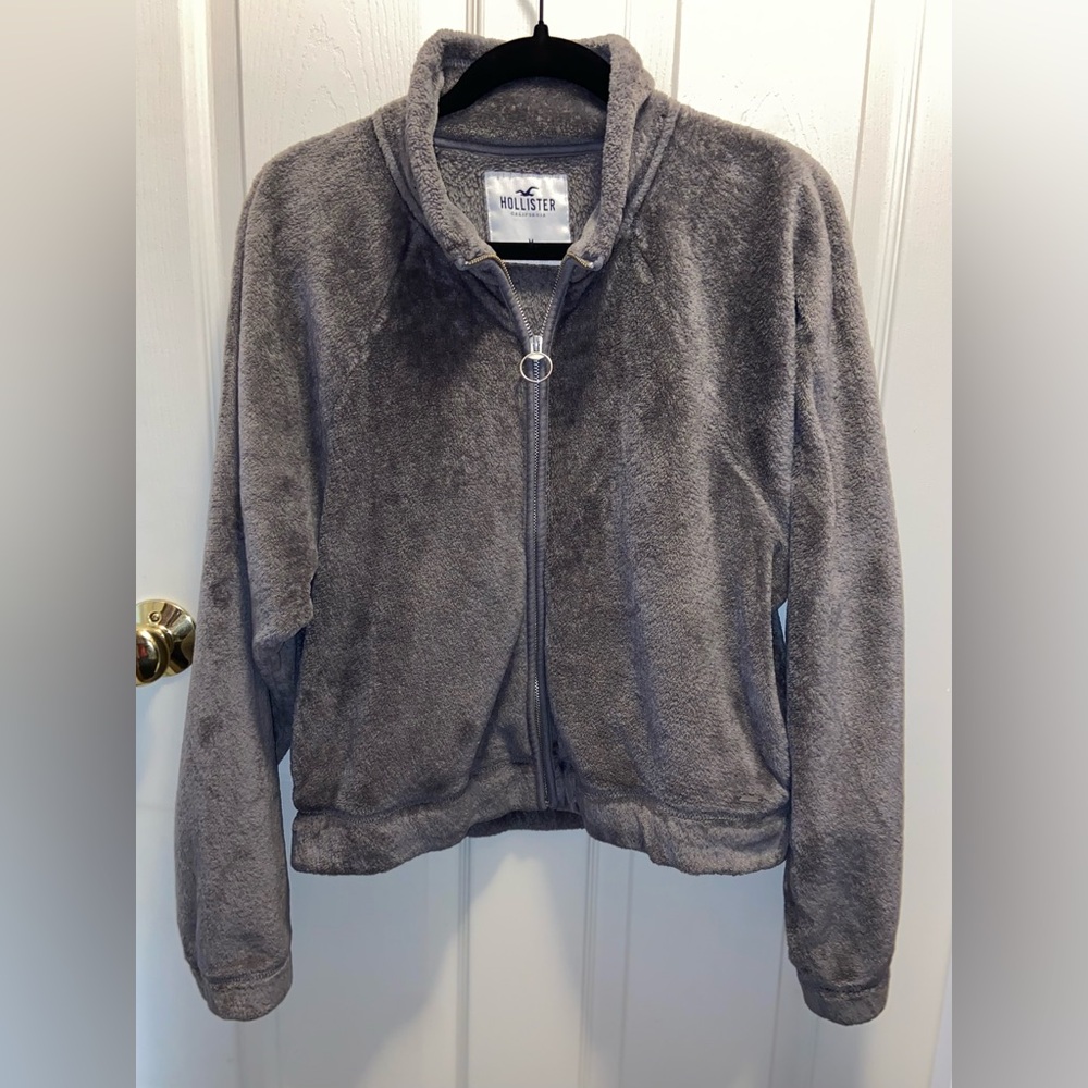 Hollister Women's Cozy Gray Teddy Jacket